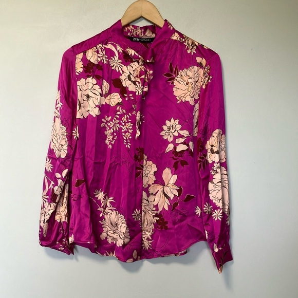 NWT Zara Fuchsia Floral Blouse with bow - Picture 1 of 6